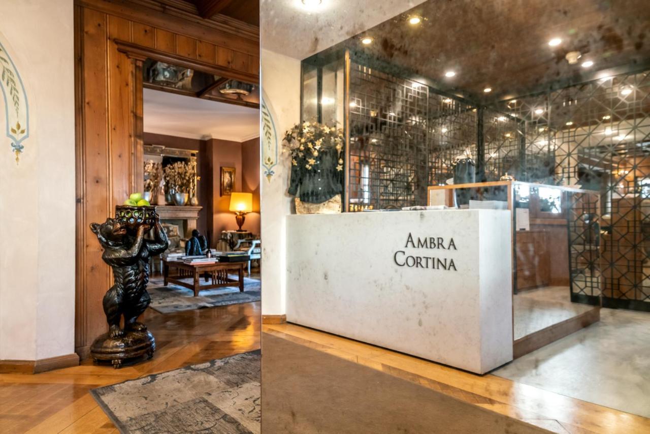 Ambra Cortina Luxury&Fashion Hotel Cortina d'Ampezzo Exterior foto